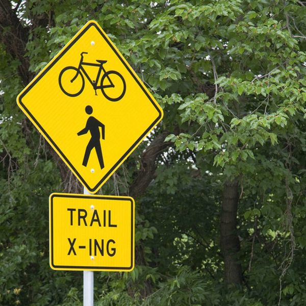 Bicycle & Pedestrian Crossing Sign - Image 4